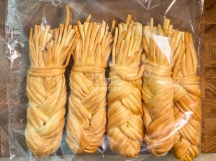 Сыр чечил некопченый 