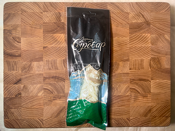 Сыр 100 гр ГОРНЫЙ СЫРОВАР (Косичка с укропом и чесноком) в Муроме